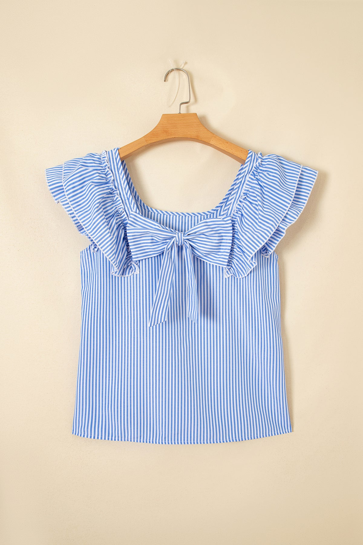 Blusa a Rayas Cuello Cuadrado con Moño y Volantes