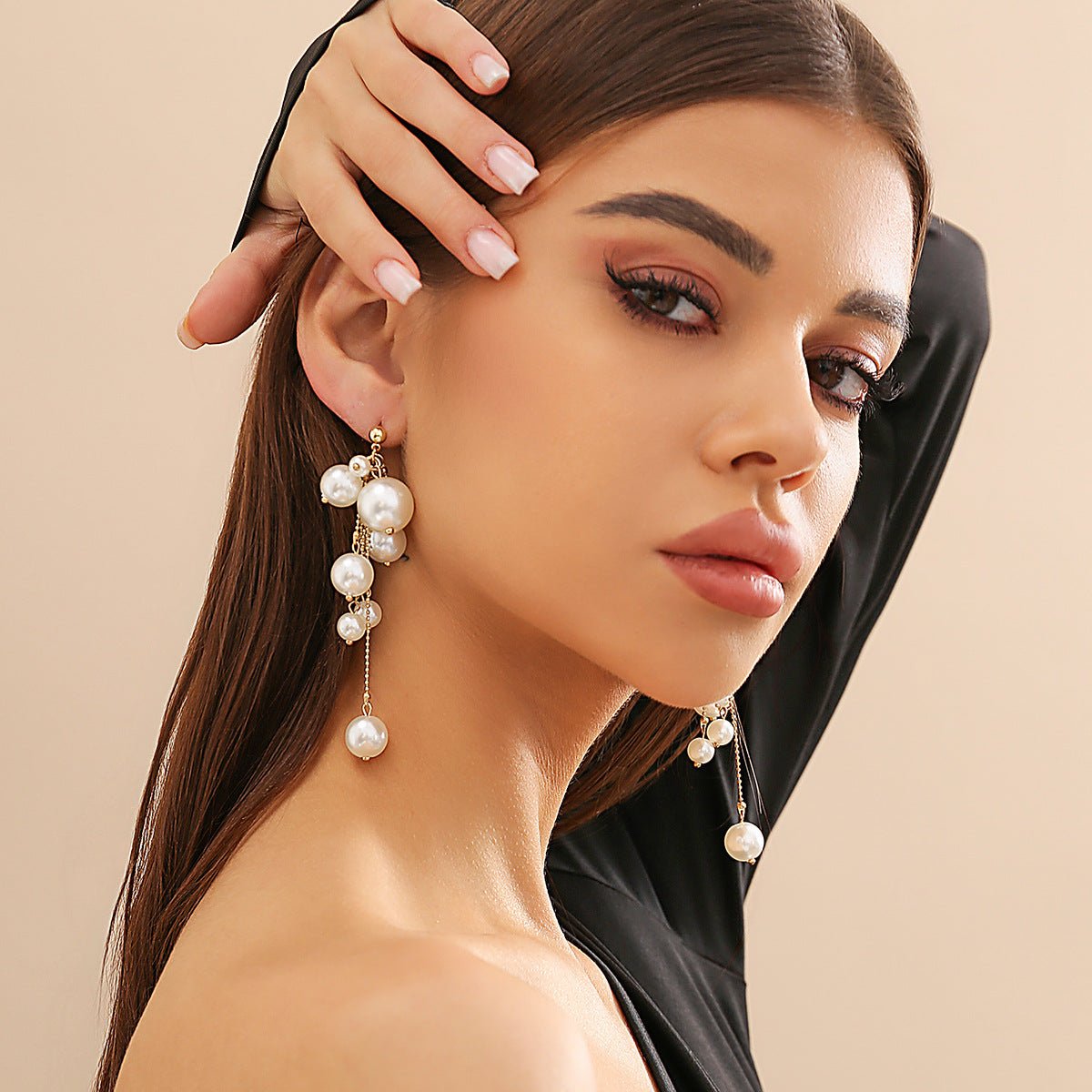Aretes de Perlas con Flecos | Dorado y Blanco - Maylen Select