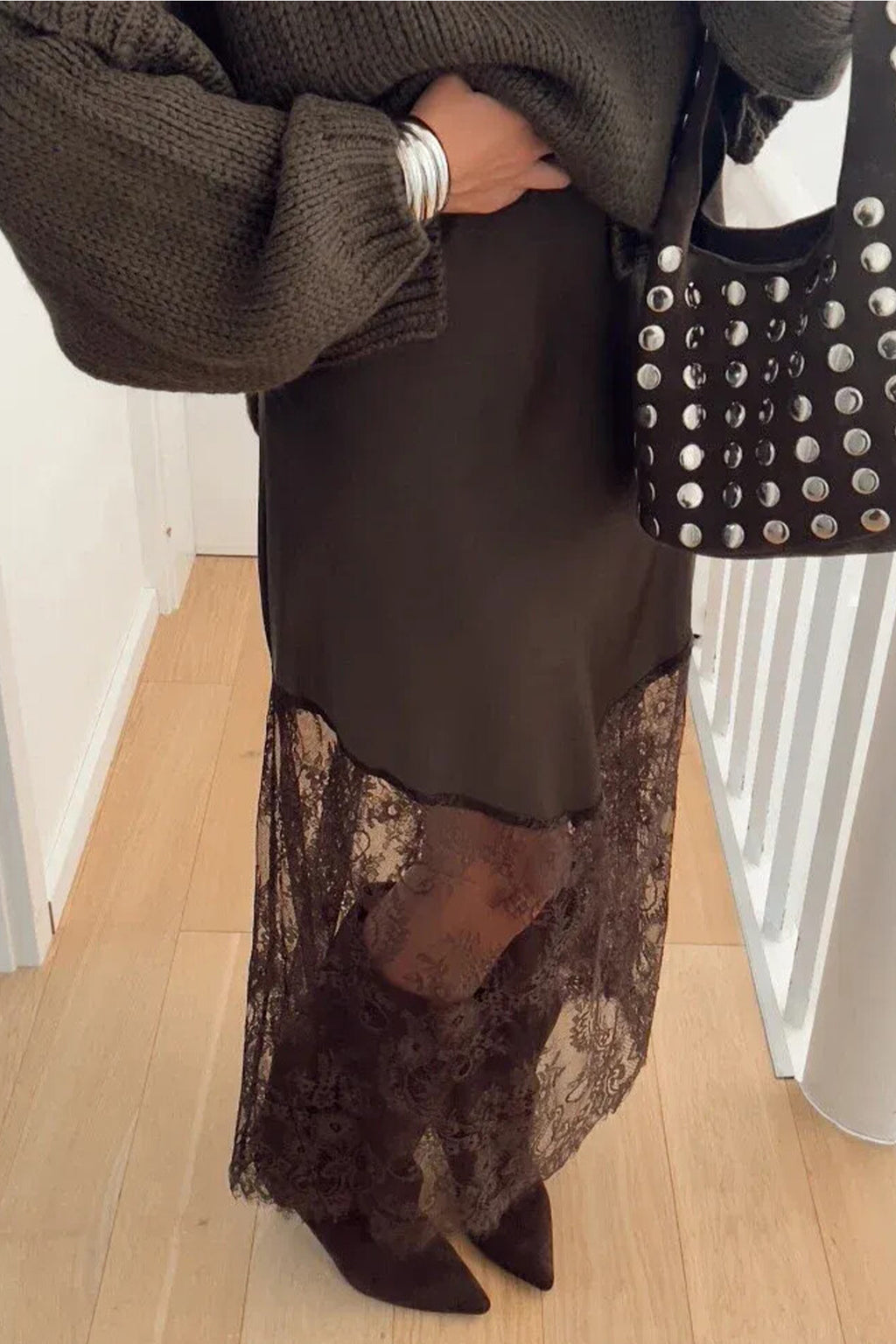 Falda Larga con Detalle de Encaje | Estilo Casual Elegante